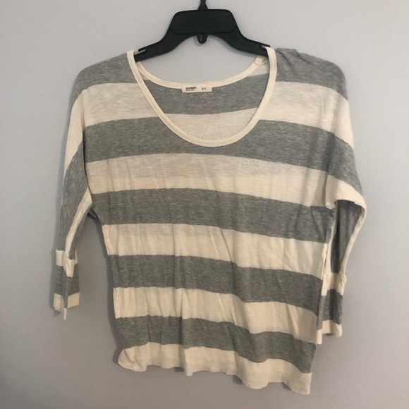 BOGO, EUC, American Eagle & Old Navy Tops - Picture 5 of 7